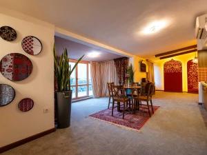 اقامتگاه سنتی عمارت 85 تهران اقامتگاه سنتی عمارت 85 تهران