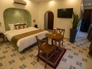 اقامتگاه سنتی عمارت 85 تهران اقامتگاه سنتی عمارت 85 تهران