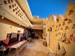 اقامتگاه بوم گردی راوی خور و بیابانک اقامتگاه بوم گردی راوی خور و بیابانک