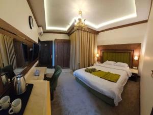 مهمانپذیر طاووس طلایی مشهد مهمانپذیر طاووس طلایی مشهد