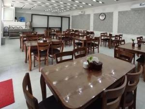 مهمانپذیر جهان مشهد مهمانپذیر جهان مشهد