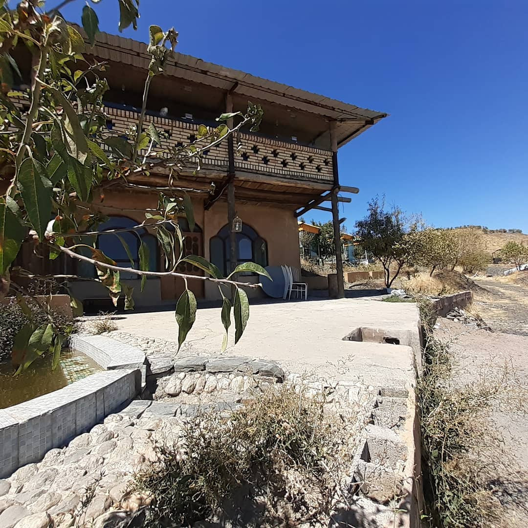 اقامتگاه بوم گردی بام ازغد طرقبه