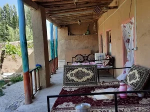 اقامتگاه بوم گردی انگوران دندی اقامتگاه بوم گردی انگوران دندی