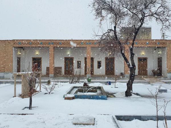 اقامتگاه سنتی خانه ساتی سلطانیه اقامتگاه سنتی خانه ساتی سلطانیه