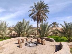 اقامتگاه بوم گردی عمه بیگم خور و بیابانک اقامتگاه بوم گردی عمه بیگم خور و بیابانک