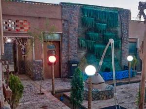 اقامتگاه بوم گردی باباغلام برزک اقامتگاه بوم گردی باباغلام برزک