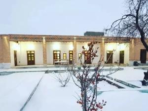 اقامتگاه سنتی خانه ساتی سلطانیه اقامتگاه سنتی خانه ساتی سلطانیه