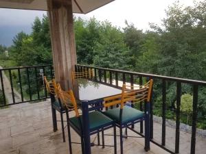 مجتمع اقامتی مهر کادوس چابکسر مجتمع اقامتی مهر کادوس چابکسر