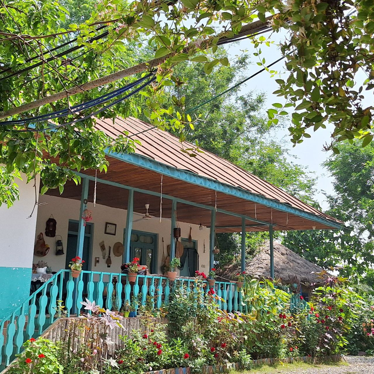 اقامتگاه بوم گردی گل یخ شفت