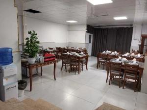 خانه مسافر یار زمان مشهد خانه مسافر یار زمان مشهد