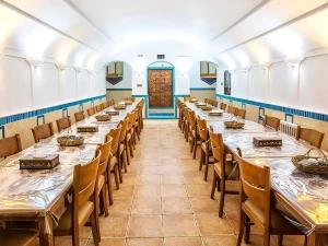 هتل حاج ملک میبد یزد هتل حاج ملک میبد یزد