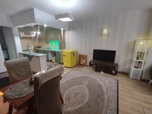 آپارتمان یک خوابه شهرزیبا تهران آپارتمان یک خوابه شهرزیبا تهران