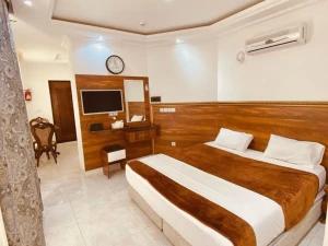 هتل آراز قم هتل آراز قم