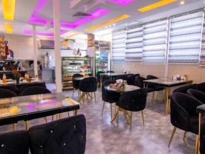 هتل پارامیس تهران هتل پارامیس تهران