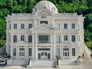 هتل ملک ناسیونال لاهیجان هتل ملک ناسیونال لاهیجان