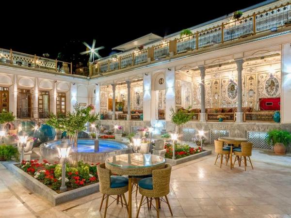 بوتیک هتل عمارت شهسواران اصفهان بوتیک هتل عمارت شهسواران اصفهان