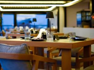 رستوران هتل شیندان آستارا رستوران هتل شیندان آستارا