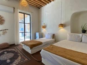 اقامتگاه بوم گردی چوک ناخدا هرمز اقامتگاه بوم گردی چوک ناخدا هرمز