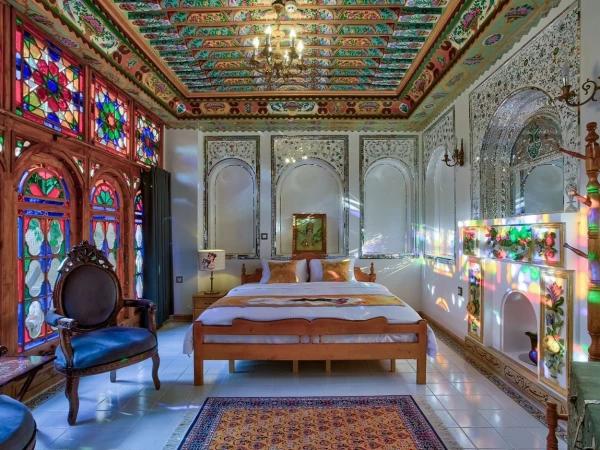 بوتیک هتل خانه زیبا شیراز بوتیک هتل خانه زیبا شیراز