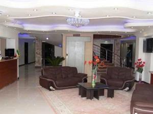 لابی هتل آپارتمان نیستان رامسر لابی هتل آپارتمان نیستان رامسر
