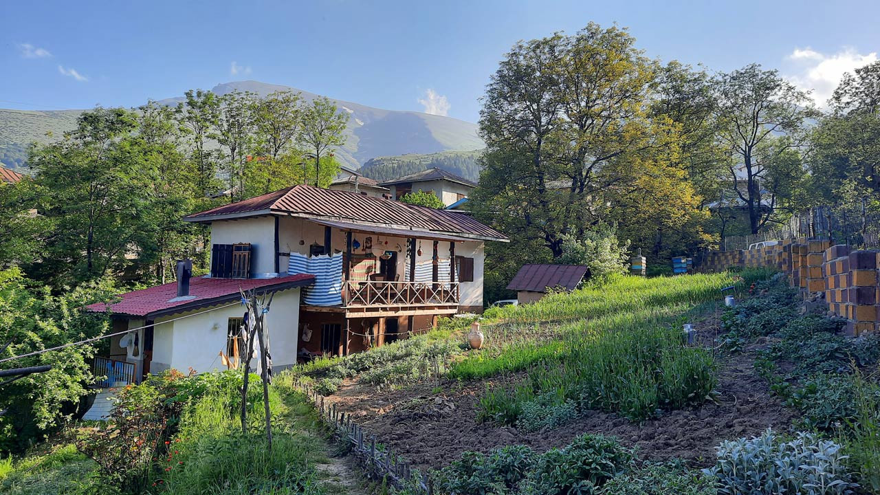 اقامتگاه بوم گردی آرامش رامسر