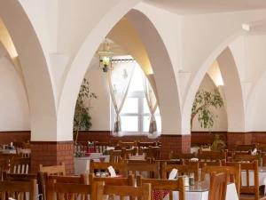 اکو کمپ کویری متین آباد بادرود اکو کمپ کویری متین آباد بادرود