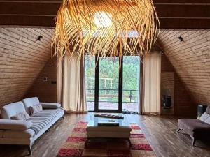 اقامتگاه کلبه سوئیسی منجیل توسلی اقامتگاه کلبه سوئیسی منجیل توسلی