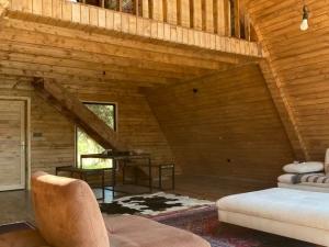 اقامتگاه کلبه سوئیسی منجیل توسلی اقامتگاه کلبه سوئیسی منجیل توسلی