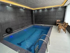 ويلا استخردار ساحلي حياط دار آرش 2 ويلا استخردار ساحلي حياط دار آرش 2