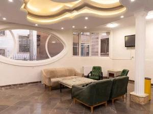 هتل پیروز تهران هتل پیروز تهران