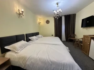 اقامتگاه سنتی خانه یار قزوین اقامتگاه سنتی خانه یار قزوین