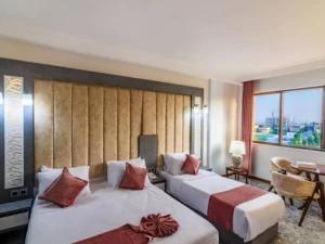 تورهوایی سه شب وچهارروز هتل آرتمیس تورهوایی سه شب وچهارروز هتل آرتمیس