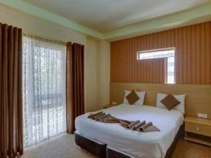 تور هوایی تهران به کیش هتل گاردنیا سه شب تور هوایی تهران به کیش هتل گاردنیا سه شب