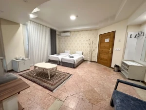 تورریلی خمین قم به مشهد3شب اقامت هتل ایوان3 تورریلی خمین قم به مشهد3شب اقامت هتل ایوان3