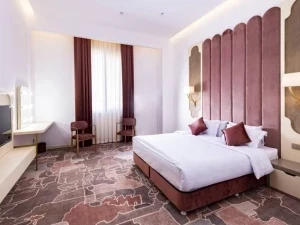 تور هوایی تهران به یزد هتل سیب و نار تور هوایی تهران به یزد هتل سیب و نار