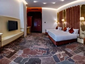 تور هوایی تهران به یزد هتل سیب و نار تور هوایی تهران به یزد هتل سیب و نار