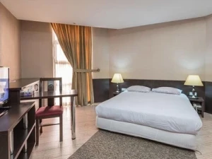 تور هوایی یزد به تهران هتل شهریار تور هوایی یزد به تهران هتل شهریار