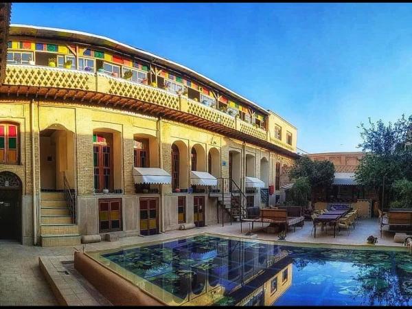 تور ریلی تهران به شیراز هتل نیایش تور ریلی تهران به شیراز هتل نیایش