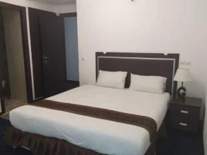 تور هوایی تهران به کیش هتل گامبرون 1 تور هوایی تهران به کیش هتل گامبرون 1