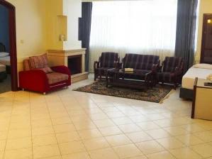 تور هوایی تهران به مشهد هتل کیان تور هوایی تهران به مشهد هتل کیان