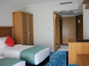 تور هوایی تهران به کیش هتل بین المللی کیش تور هوایی تهران به کیش هتل بین المللی کیش