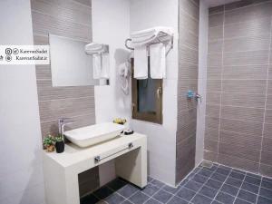 تور هوایی تهران به کربلا 7شب و 8 روز آذرماه تور هوایی تهران به کربلا 7شب و 8 روز آذرماه