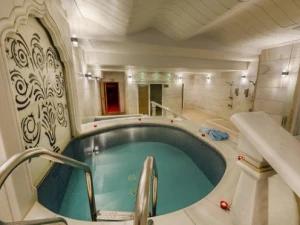 تور هوایی ساری به مشهد هتل کیانا تور هوایی ساری به مشهد هتل کیانا