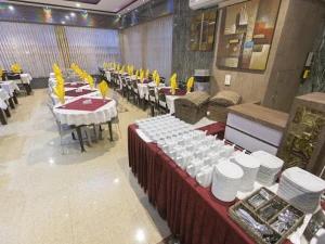 تور ریلی تهران به مشهد هتل اولیا قطار 6 تخته تور ریلی تهران به مشهد هتل اولیا قطار 6 تخته