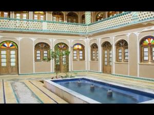 تور ریلی تهران به یزد هتل سنتی فاضلی 6 تخته تور ریلی تهران به یزد هتل سنتی فاضلی 6 تخته