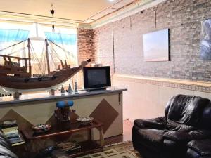 لابی مهمانپذیر آبان معین قشم لابی مهمانپذیر آبان معین قشم