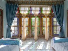 تور هوایی تهران به شیرازاقامتگاه سنتی ورتاج تور هوایی تهران به شیرازاقامتگاه سنتی ورتاج