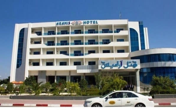 تور هوایی کرمان به کیش هتل آرامیس