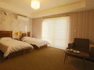 تورهوایی تهران به چابهار هتل لاله تورهوایی تهران به چابهار هتل لاله