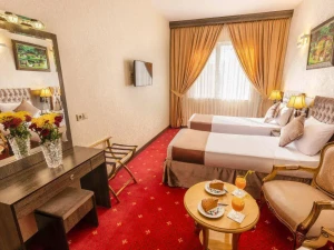 تور هوایی همدان به مشهد هتل کیانا تور هوایی همدان به مشهد هتل کیانا